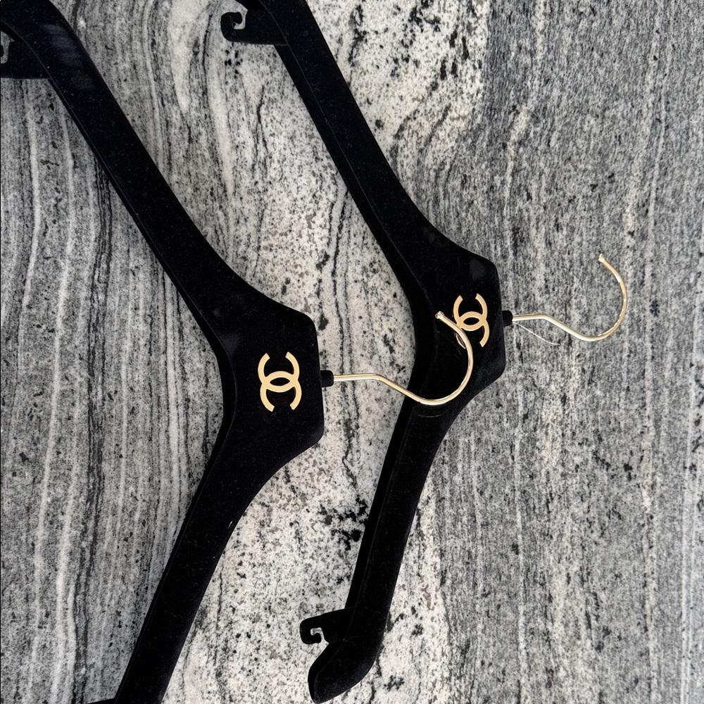 CHANEL Black and Gold Luxury Hangers